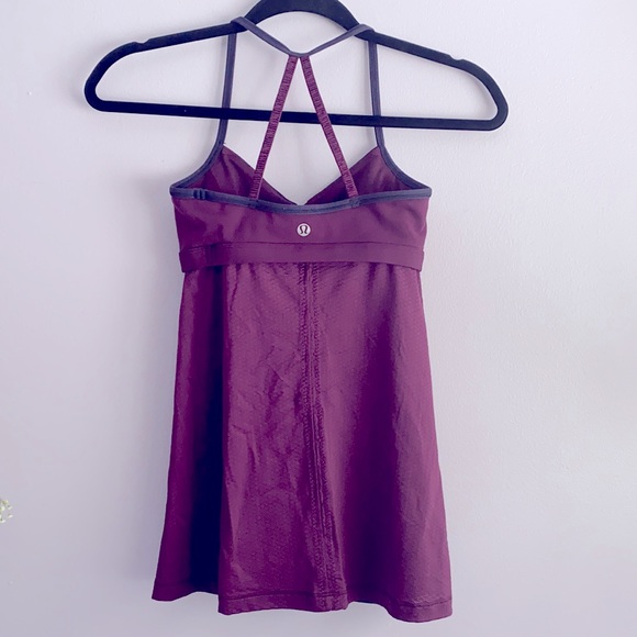 Lululemon tank size 2 - Picture 2 of 4